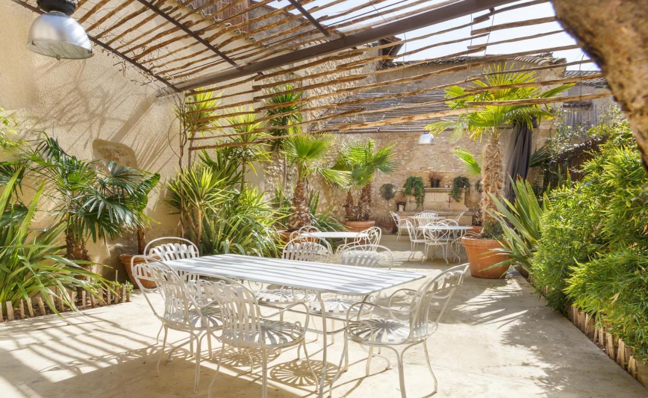 Le 215 Gambetta Boutique Hotel En Provence Cavaillon Eksteriør billede